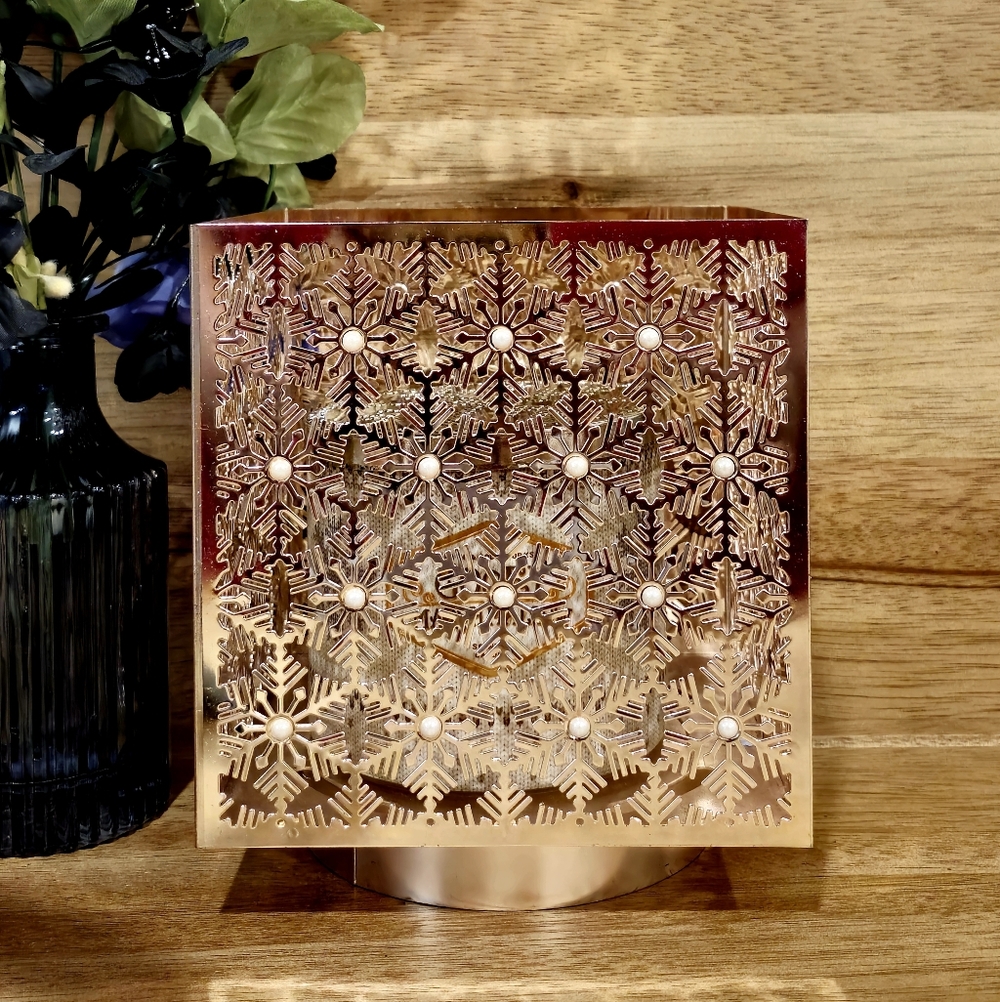B&BW Rose Gold Snowflakes & Pearls 3-Wick Metal Luminary Candle Holder